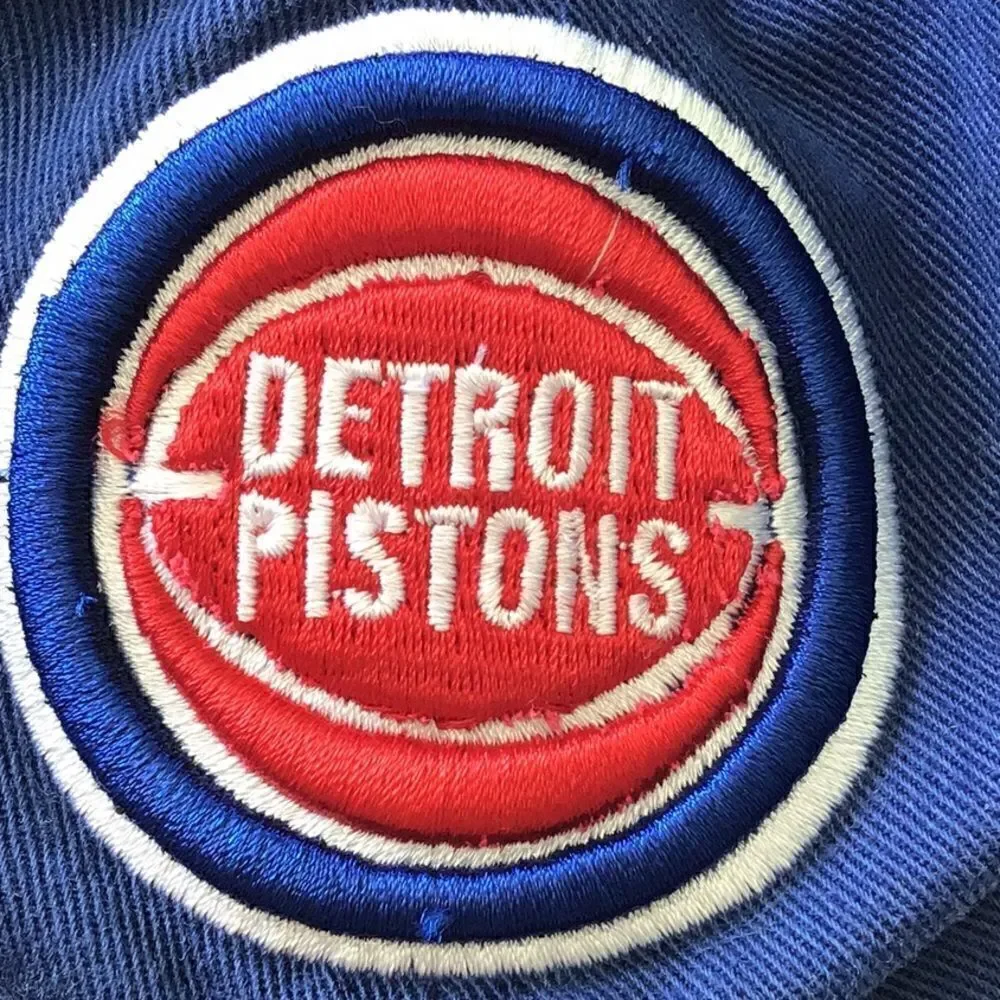 Detroit Pistons 1975 Vintage Blue Ball Cap